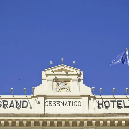 Grand Hotell
